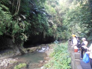 Shueilian Cave Trail